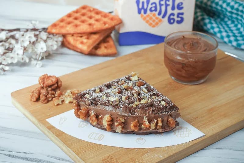 Walnut Brownie Waffle
